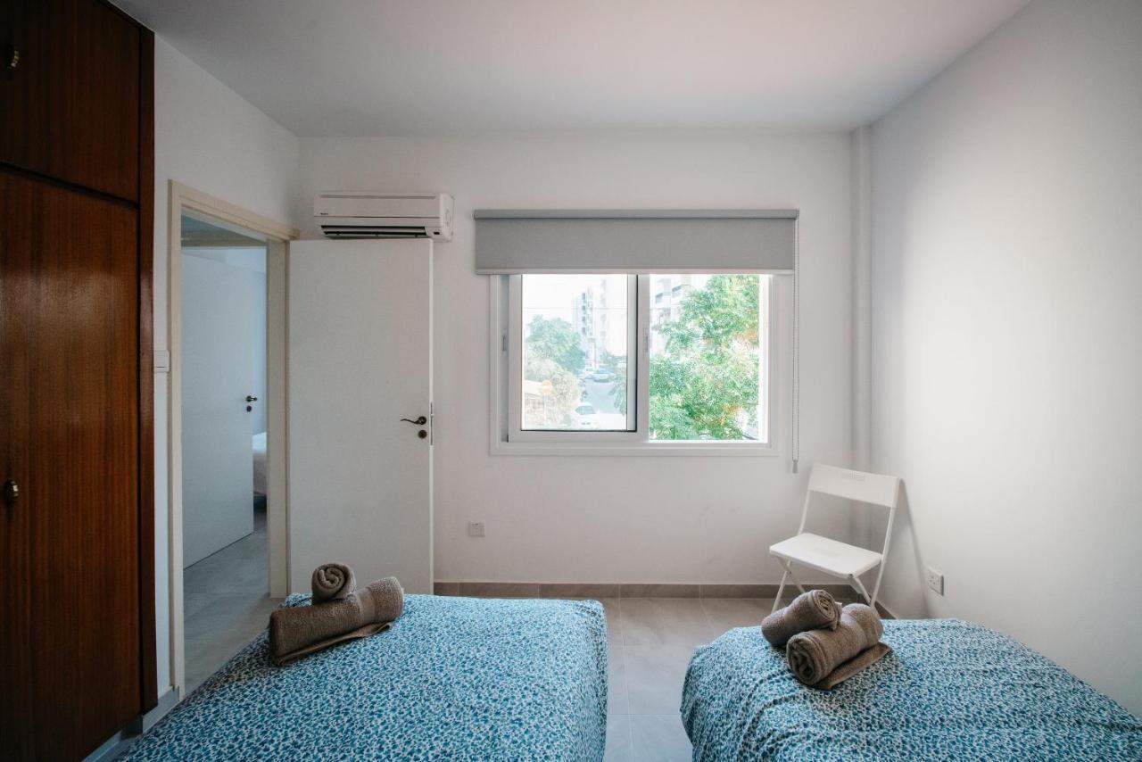 Seasunlove Apt. Apartment Larnaca Luaran gambar